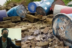 Khởi tố, bắt tạm giam đối tượng đổ trộm nhiều thùng phuy hóa chất độc hại xuống sông Hồng
