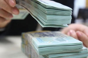 Hướng dẫn xếp lương công chức ngành kế toán, thuế, hải quan, dự trữ