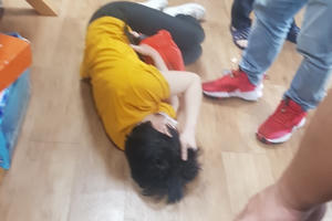 Mâu thuẫn trong công việc, Giám đốc đánh nữ nhân viên