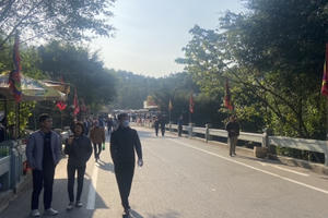 Quảng Ninh: Yên Tử vắng lặng trước giờ khai hội