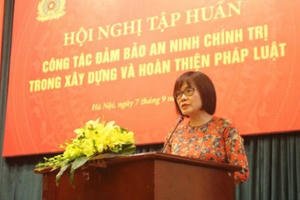 Không để các thế lực thù địch can thiệp vào quá trình hoàn thiện pháp luật