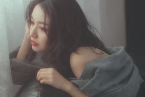 Xinh hơn cả người mẫu, nữ nhiếp ảnh gia lọt "tầm ngắm" của cư dân mạng