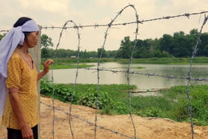 Lập bản đồ địa chính giúp người dân ổn định nuôi cá giữa rừng La Ngà