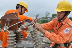 Giảm giá điện 10% để tháo gỡ khó khăn trong thời điểm dịch Covid-19 bùng phát