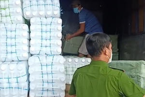 500 thiết bị y tế có dấu hiệu vi phạm bị tạm giữ tại Long An