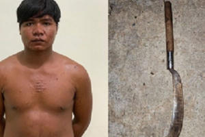 Mâu thuẫn gia đình, vợ chém chồng bị chồng chém lại tử vong Mâu thuẫn gia đình, vợ chém chồng bị chồng chém lại tử vong