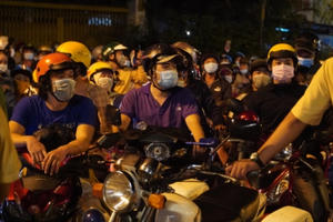 Thủ tướng ra công điện chỉ đạo các tỉnh đón người dân về quê