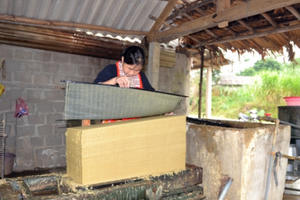 Ngôi làng hàng trăm năm lưu giữ nghề truyền thống giấy Bản