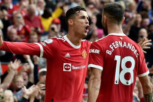 Tỏa sáng rực rỡ ở Man Utd, C.Ronaldo chạm hàng loạt cột mốc ấn tượng