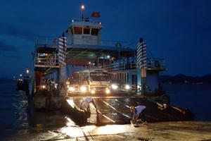 Hải Phòng cấm ôtô trên 12 chỗ từ đất liền ra đảo Cát Bà