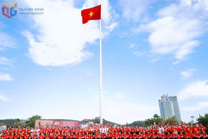 Cột cờ Quảng trường Sun khánh thành, khơi dậy niềm tự hào Tổ quốc