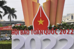 Khai mạc Hội báo toàn quốc năm 2022: “Hà Nội - Khúc đồng giao chống dịch” lại vang lên