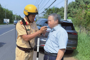 Đồng Nai: Xuyên lễ xử lý 852 trường hợp vi phạm giao thông