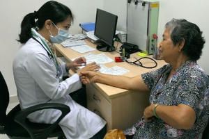 Hội nghị trực tuyến ngành Y tế: Kỳ vọng mô hình “bác sĩ gia đình”