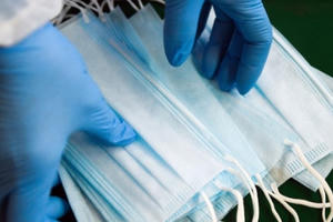 Nga cấm xuất khẩu khẩu trang y tế