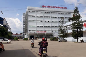 Kon Tum: Ba người tử vong sau vài ngày ăn lễ “tết chuồng trâu” tại làng