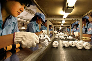 Doanh nghiệp nhỏ và vừa cần 'tiếp oxy' để lớn lên Doanh nghiệp nhỏ và vừa cần 'tiếp oxy' để lớn lên