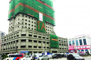 Cần giảm áp lực lên hạ tầng giao thông