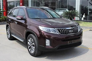 Kia Sorento giảm giá hàng trăm triệu tại Việt Nam, đấu Hyundai Santa Fe, Toyota Fortuner, Mazda CX-8