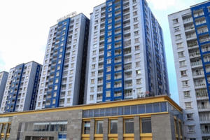 Slide Địa ốc: Chủ đầu tư chung cư Carina tuyên bố chấm dứt hỗ trợ cư dân