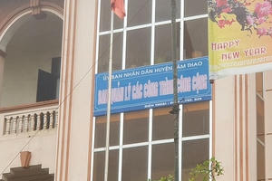 Hàng loạt gói thầu đều được đấu trên giấy, UBND huyện Lâm Thao có "chống lệnh" Thủ tướng?