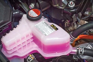 Bảo dưỡng ôtô ngay tại nhà, tại sao không?