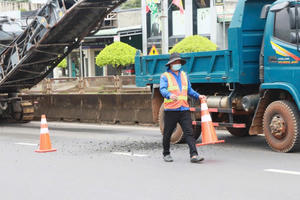 Tháng 10 sẽ sửa chữa đột xuất các điểm hư hỏng trên quốc lộ 14 qua Đồng Nai