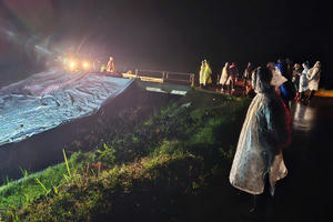 Hồ chứa 1,7 triệu m³ nước ở Lâm Đồng có nguy cơ vỡ đập, khẩn cấp di dời dân trong đêm