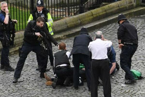 'Góc khuất' sau vụ tấn công khủng bố tòa nhà Quốc hội Anh