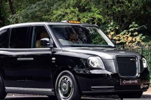 Khám phá taxi giá 145.000 USD, sang trọng nhất thế giới