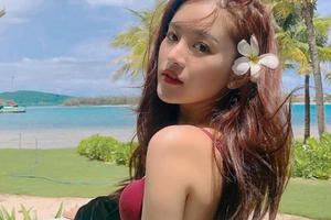 Hai cô gái tên Trâm đẹp mơn mởn khoe sắc xuân thì