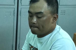 Trộm xe của sếp rồi chở đi báo công an