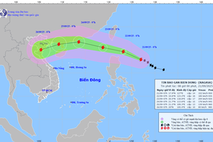 Siêu bão Rasaga bất ngờ đổi hướng, các tỉnh ven biển chuẩn bị phương án ứng phó