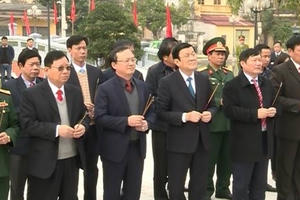 Chủ tịch nước Trương Tấn Sang chúc Tết Đảng bộ và nhân dân Hưng Yên