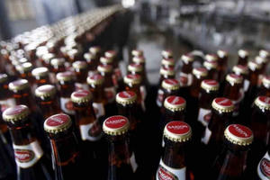 Slide - Điểm tin thị trường: Sabeco bị truy thu gần 2.500 tỷ đồng