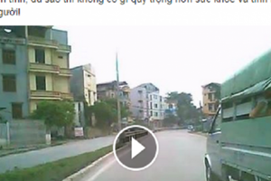 Tiếp tục nóng câu chuyện taxi "điên"