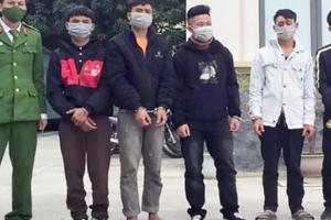 Truy tố nhóm thanh niên tấn công lực lượng phòng, chống dịch Covid-19