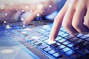 Làm cách nào để Chính phủ luôn 'có mặt' cạnh người dân và doanh nghiệp?