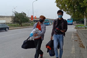 Đầu năm: Công nhân lại lo "điệp khúc" giãn ca, giảm giờ làm