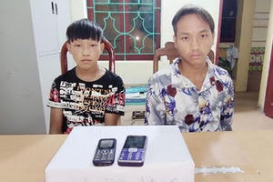 Thiếu niên 15 tuổi cùng bạn đi buôn ma tuý để kiếm lời