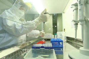 4 người tiếp xúc với BN1498 khi cách ly tại Hà Nội có kết quả âm tính