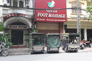 Hà Nội: Quán Foot massage hoạt động không phép gây mất an ninh trật tự công cộng