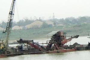 Quằn quại một dòng Lô: Sai phạm tràn lan, xử lý nhỏ giọt