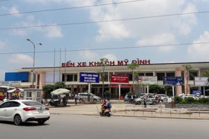 Giảm tải bến xe Mỹ Đình: Sở GTVT Hà Nội đang “đuổi hổ cửa trước rước beo cửa sau”?