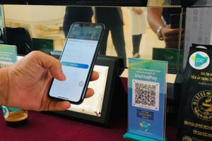 Ứng dụng công nghệ trong ngân hàng: Rà soát, sửa đổi và bổ sung các quy định