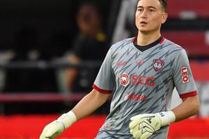 Thủ môn Văn Lâm có thể sang Nhật khoác áo Consadole Sapporo