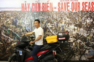 Hùng Lekima kể “nỗi đau” rác thải qua ảnh Hùng Lekima kể “nỗi đau” rác thải qua ảnh