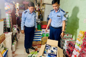 Quảng Ngãi: Liên tiếp kiểm tra, xử lý và tiêu hủy thuốc lá điếu nhập lậu