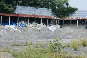 Bình Dương: Bắt tạm giam giám đốc công ty chôn lấp chất thải trái phép Bình Dương: Bắt tạm giam giám đốc công ty chôn lấp chất thải trái phép