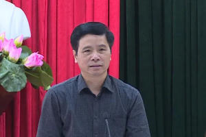 Mắc hàng loạt sai phạm, nguyên Bí thư huyện Phúc Thọ bị bãi nhiệm chức Chủ tịch HĐND